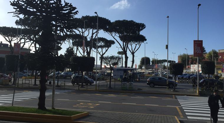 Naples International Airport — photo
